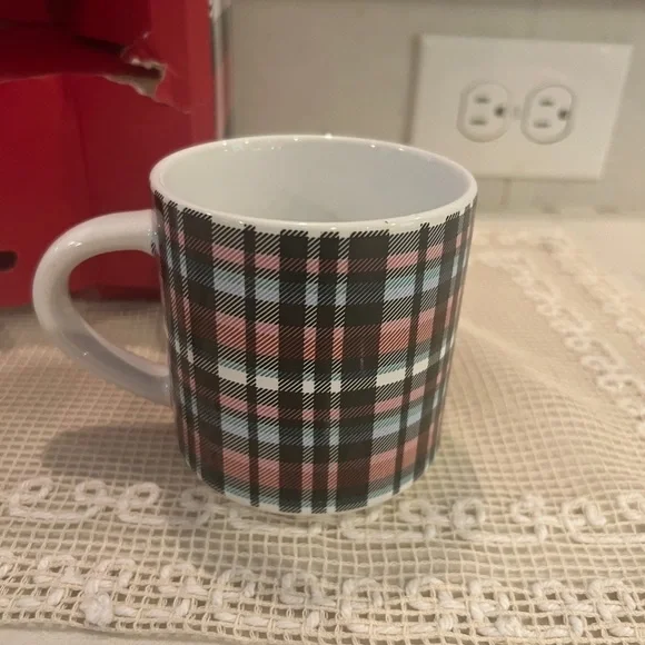 Vera Bradley Stacked Mug Set New in Box - Picture 6 of 13